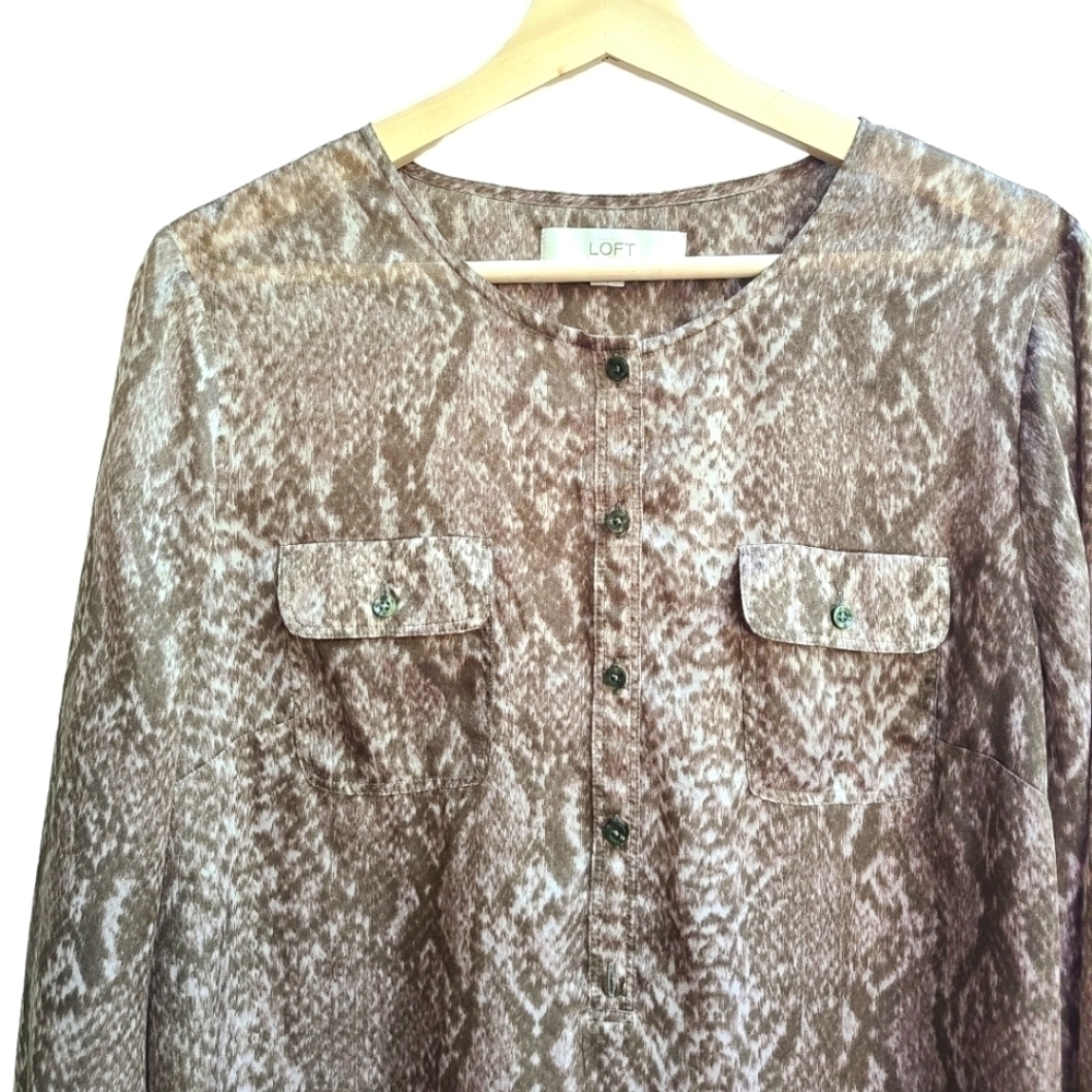 Ann Taylor LOFT | Semi-sheer Snake Print Henley Tunic Blouse, Size Large - Picture 3 of 7